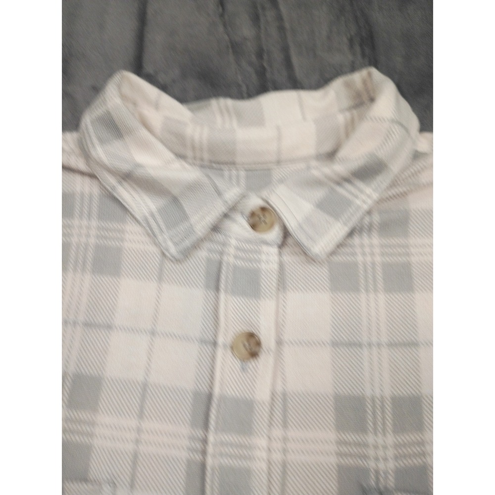 C&C California Plaid Button Down Shirt Womens L White Gray Soft Stretch Flannel - Picture 4 of 8